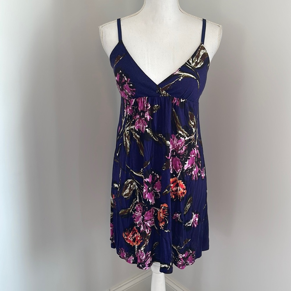 Women’s purple and floral dress